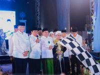 Gubernur Kalteng Agustiar Sabran Melepas Peserta Pawai Muharram