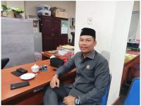 Anggota DPRD Murung Raya, Mahyono, berbicara tentang kesejahteraan petani.