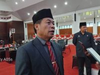 Ketua DPRD Murung Raya Ajak Masyarakat Jadikan Kebajikan sebagai Landasan Moral