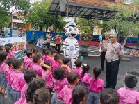 Satlantas Palangka Raya ajarkan rambu lalu lintas di TK Kemala Bhayangkari