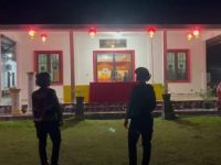 Polisi patroli malam Imlek di Palangka Raya