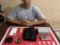 Polisi Menahan Tsk dan Barang bukti sabu hasil penangkapan di Bukit Tunggal Palangka Raya