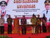 Penandatanganan kerja sama misi dagang Jawa Timur dan Kalimantan Tengah di Palangka Raya