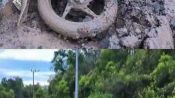 Kondisi jalan rusak di Desa Soren, Kecamatan Kota Besi, Kabupaten Kotawaringin Timur, Kalimantan Tengah