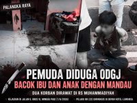 Petugas kepolisian melakukan olah TKP kasus pembacokan di Jalan G Obos VI Palangka Raya