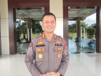 Kabid Humas Polda Kalteng Kombes Pol Budi Rachmat memberikan keterangan pers.