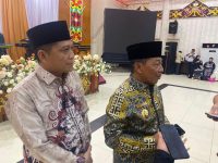Bupati Murung Raya Heriyus menyambut kafilah MTQ Korpri VIII Kalteng 2026 di Puruk Cahu