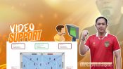 Ketua AFK Palangka Raya menunjukkan sistem VAR yang digunakan dalam turnamen futsal pelajar di Palangka Raya