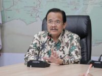 Anggota DPD RI Agustin Teras Narang menyampaikan pentingnya pembangunan jalan di Kalimantan Tengah.