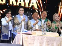 Puncak HUT ke-24 Murung Raya di Stadion Willy M. Yoseph dihadiri ribuan masyarakat.